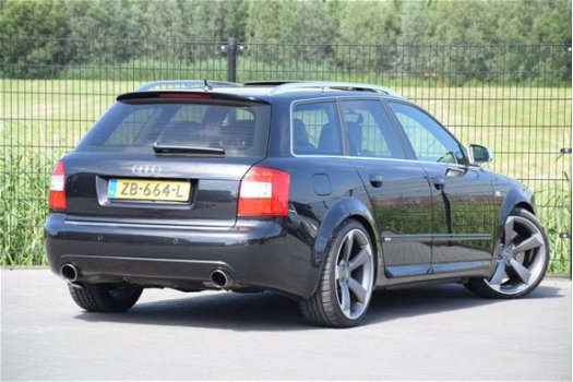 Audi A4 Avant - 4.2 V8 quattro S4 2003 youngtimer 344PK - 1