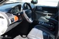 Chrysler Grand Voyager - 3.8 V6 Aut leder schuifdak - 1 - Thumbnail