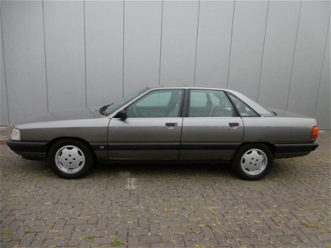 Audi 100 - 2.2 CC 4+E - 1