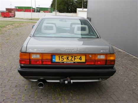 Audi 100 - 2.2 CC 4+E - 1