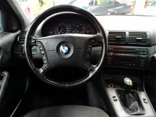 BMW 3-serie Touring - 320d Executive - Turbo Defect Airco Climate control Trekhaak