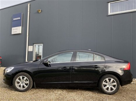 Volvo S60 - D2 Business / Bluetooth / Lederen Bekleding / Navigatie / PDC / - 1