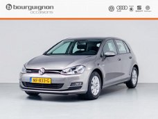 Volkswagen Golf - 1.0 TSI Edition , Clima, Cruise, Trekhaak, App Connect