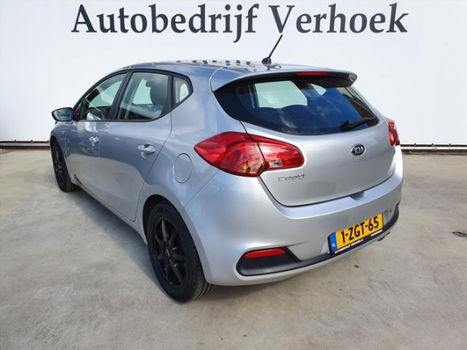 Kia Cee'd - 1.6 GDI 135 PK 5DRS COMFORTLINE - 1