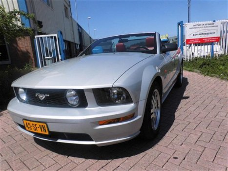 Ford Mustang - USA 4.6 V8 GT Cabrio / NL. AUTO / NAP / AIRCO / NAVI - 1