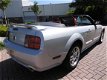 Ford Mustang - USA 4.6 V8 GT Cabrio / NL. AUTO / NAP / AIRCO / NAVI - 1 - Thumbnail