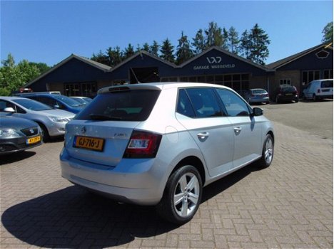 Skoda Fabia - 1.2 TSI 90PK Cruise/Park.Sens - 1