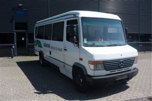 Mercedes-Benz Vario - 814 18 PERSONEN - 1