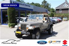 Jeep Wrangler - 4.0i Sahara Wagon