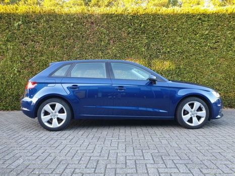 Audi A3 Sportback - 1.6 TDI-110PK Ambition Pro Line|Automaat|Navi - 1