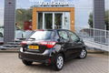 Toyota Yaris - 1.0 VVT-i Energy BTW, Navigatie, 1e eigenaar, Climate c. Dealer-onderhouden - 1 - Thumbnail