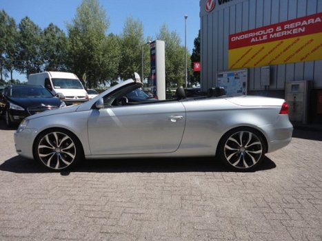 Volkswagen Eos - 2.0-16v FSI, Airco/Navi/Vol Leder - 1