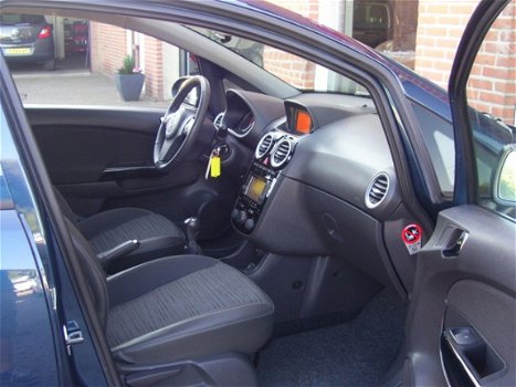 Opel Corsa - 1.4-16V BlitZ 101PK 5-drs clima, cruise, navi, PDC, bluetooth, elektr.ramen RIJKLAAR - 1