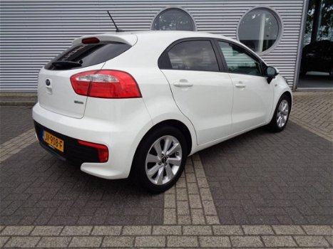 Kia Rio - 1.2 CVVT DynamicLine Navigatie / Airco - 1