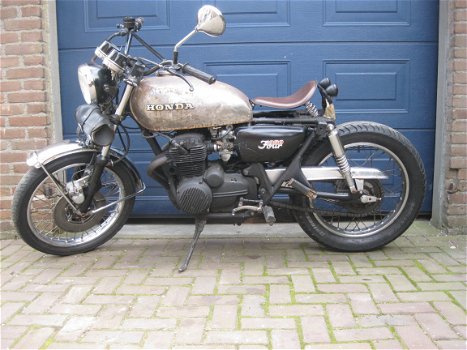 Honda CB350 four - 2