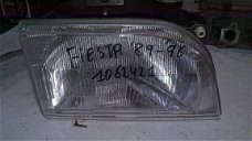 koplamp Ford Fiesta Mk3