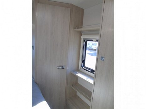 CARAVELAIR ANTARES STYLE 410 - 8