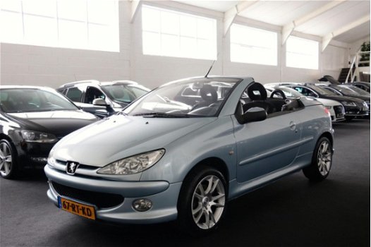 Peugeot 206 CC - 1.6-16V Premium 109Pk Airco Cabriolet Parkeersensor SportVelgen 122290km Cabrio Har - 1