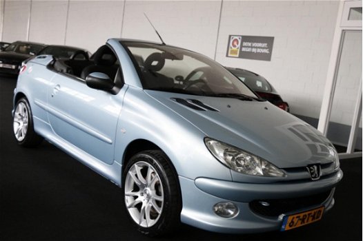 Peugeot 206 CC - 1.6-16V Premium 109Pk Airco Cabriolet Parkeersensor SportVelgen 122290km Cabrio Har - 1