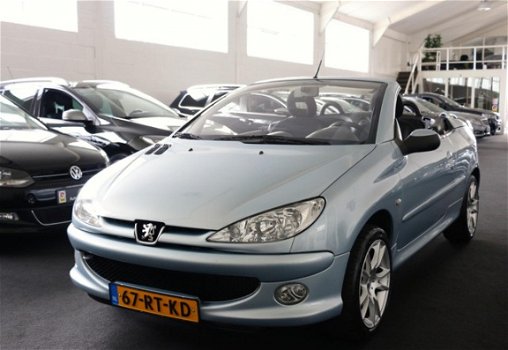 Peugeot 206 CC - 1.6-16V Premium 109Pk Airco Cabriolet Parkeersensor SportVelgen 122290km Cabrio Har - 1