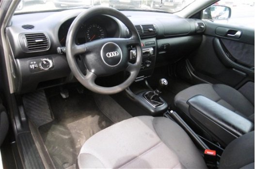 Audi A3 - 1.6 Attraction M.2002 NAP/ELEKRAM/LMVELG/APK 07-2020 - 1