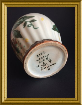 Oud platelen vaasje : PZH plateel Gouda, decor Wally - Afbeelding 5