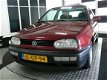 Volkswagen Golf - 1.8 CL AUTOMAAT PINK FLOYD-OPENDAK-MOOIE AUTO - 1 - Thumbnail