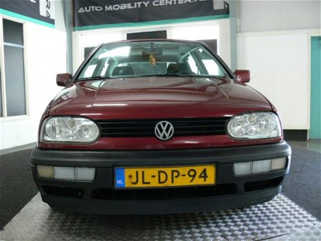 Volkswagen Golf - 1.8 CL AUTOMAAT PINK FLOYD-OPENDAK-MOOIE AUTO - 1