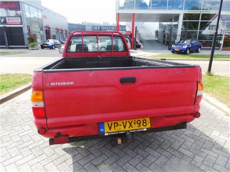 Mitsubishi L 200 - 2.5 Single Cab - 1