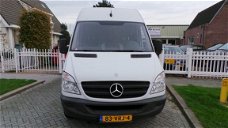 Mercedes-Benz Sprinter - 215 CDI AUT L2H2 Airco