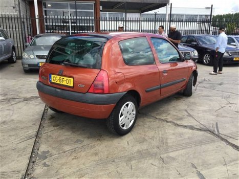 Renault Clio - 1.6 - 1