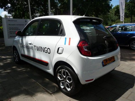Renault Twingo - 1.0 SCe Collection Airco / Multimediasysteem / Elektrisch verstelbare buitenspiegel - 1
