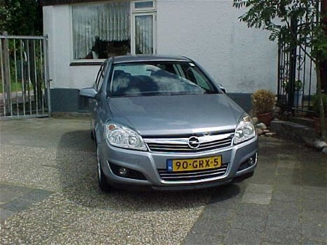 Opel Astra - 1.6 16V 5DRS 85KW Business AIRCO/NAVI/KM 146000 NAP - 1