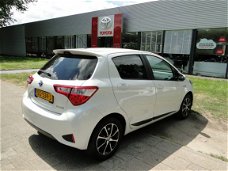 Toyota Yaris - 1.5H Design Sport (Camera/NL auto)