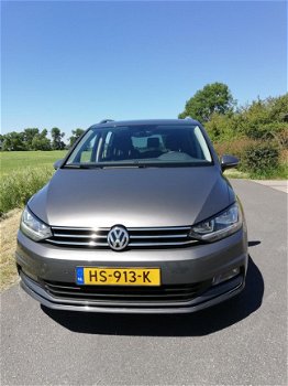 Volkswagen Touran - 1.6 TDI SCR Highline - 1