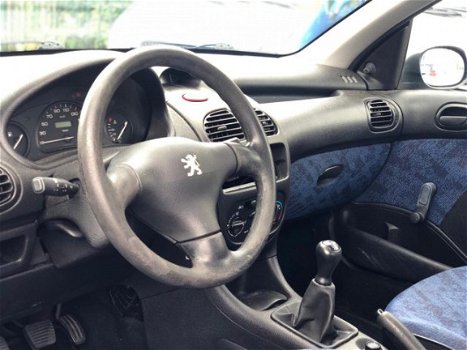 Peugeot 206 - 1.9 XND/Stuurbkr/Nieuwe APK - 1