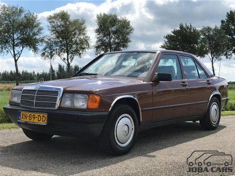 Mercedes-Benz 190-serie - 190 E 2.0 Automaat 1983 235.858 Km - 1