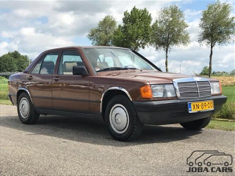 Mercedes-Benz 190-serie - 190 E 2.0 Automaat 1983 235.858 Km - 1