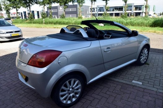 Opel Tigra TwinTop - 1.4-16V Cosmo ./AUTOMAAT/ 76000 KM/ N.A.P. AIRCO. CABRIO/ NIEUWE APK - 1