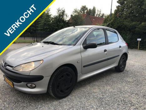 Peugeot 206 - 1.4 XR 5 DEURS APK - 1