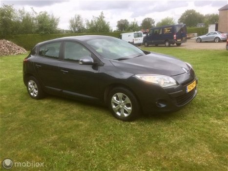 Renault Mégane - 1.6 Expression - 1