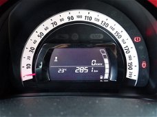 Renault Twingo - TCe 95pk Intens Elek. vouwdak, Camera, 16" velgen