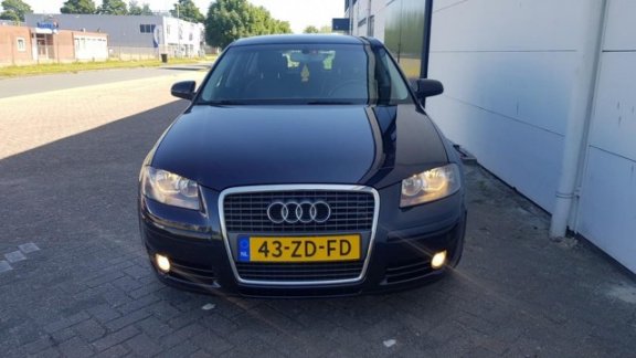 Audi A3 Sportback - 1.4 TFSI Attraction Business - 1