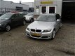 BMW 3-serie Touring - 320I Business Line - 1 - Thumbnail
