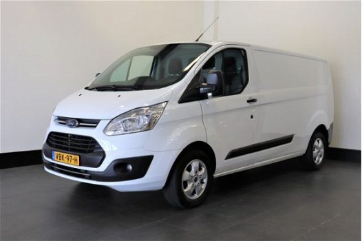 Ford Transit Custom - 2.0 TDCi 170PK L2H1 - Airco - Cruise - PDC - € 13.900 Ex - 1