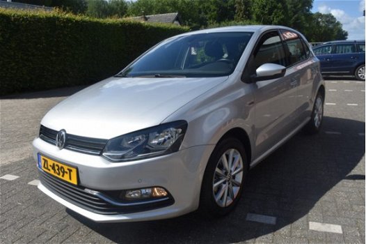 Volkswagen Polo - 1.2 TSI Highline /automaat/navigatie - 1