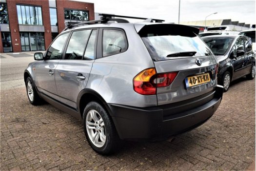 BMW X3 - 2.0i Introduction | PANORAMADAK | CLIMATE CONTROL | STOELVERWARMING | PARKEERSENSOREN | - 1