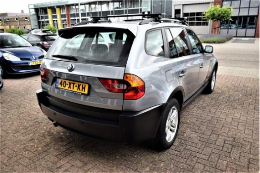 BMW X3 - 2.0i Introduction | PANORAMADAK | CLIMATE CONTROL | STOELVERWARMING | PARKEERSENSOREN | - 1