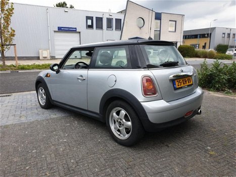 Mini Mini Cooper - 1.6 120 Pk Leder Airco 1e Eigenaar - 1