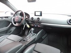 Audi A3 Sportback - 1.2 TFSI Ambition Proline S (s-line, full options)